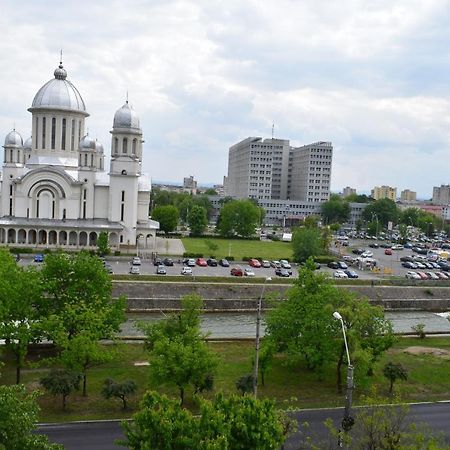 Apartament Hospital View Independentei Rhbm Baia Mare Dış mekan fotoğraf