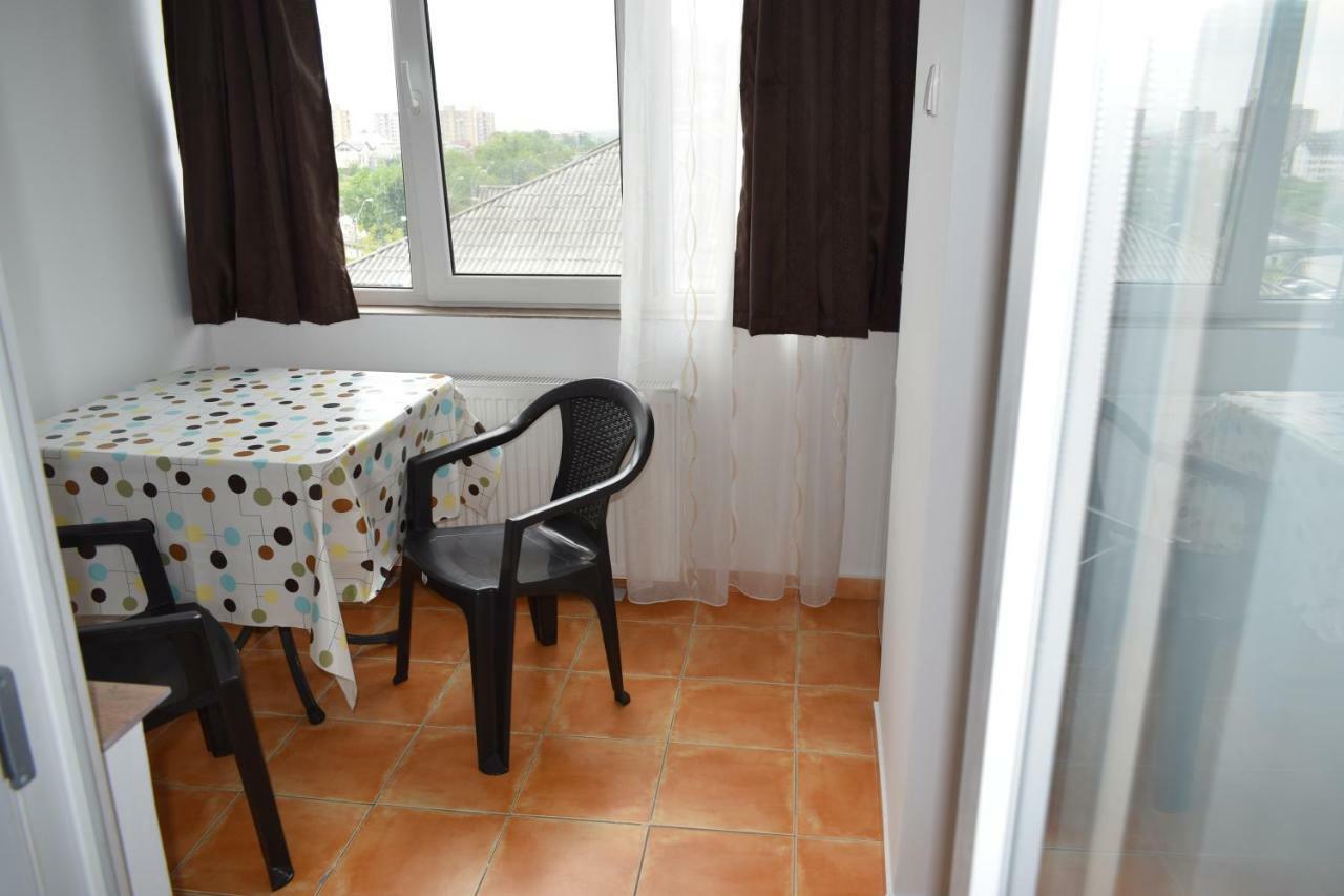 Apartament Hospital View Independentei Rhbm Baia Mare Dış mekan fotoğraf